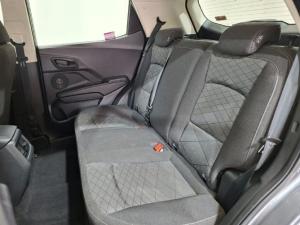 Mahindra XUV300 1.2T W4 - Image 19