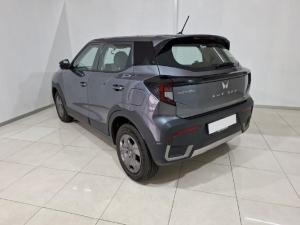 Mahindra XUV300 1.2T W4 - Image 3