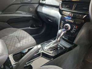 Mahindra XUV300 1.2T W4 - Image 9