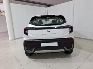 Mahindra XUV300 1.2T W4 - Image 5