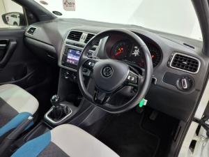 Volkswagen Polo Vivo hatch 1.4 Comfortline - Image 11