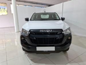 Isuzu D-Max 1.9TD single cab L 4x4 auto - Image 4