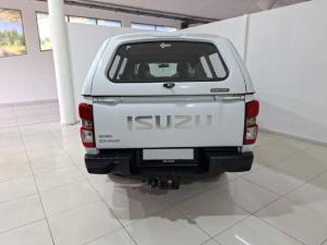 Isuzu D-Max 1.9TD single cab L 4x4 auto - Image 5