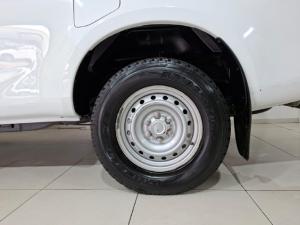 Isuzu D-Max 1.9TD single cab L 4x4 auto - Image 6