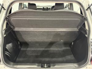 Suzuki Swift 1.2 GA - Image 12