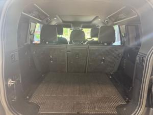 Land Rover Defender 110 D240 X-Dynamic SE - Image 10