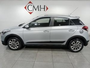 Hyundai i20 Active 1.4 Fluid - Image 2