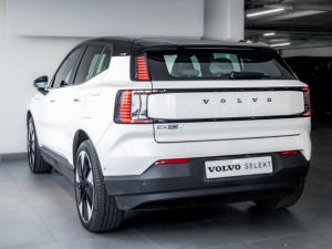 Volvo EX30 Single Motor Extended Range Plus - Image 3