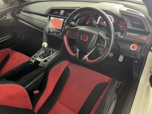 Honda Civic Type R - Image 9