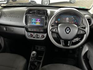 Renault Kwid 1.0 Techno manual - Image 17