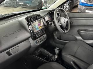 Renault Kwid 1.0 Techno manual