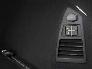 Volkswagen Touareg V6 TDI R-Line - Image 23