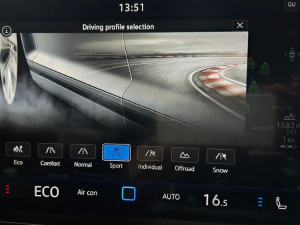 Volkswagen Touareg V6 TDI R-Line - Image 5