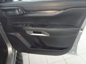 Ford Everest 2.0D BI-TURBO XLT automatic - Image 14