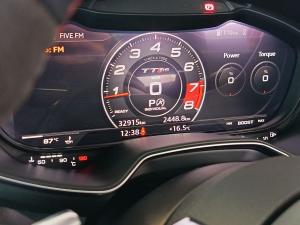 Audi TT TT RS coupe quattro - Image 18