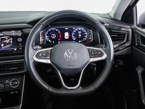 Volkswagen Polo hatch 1.0TSI Life auto - Image 15