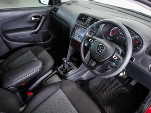 Volkswagen Polo Vivo hatch 1.4 Life - Image 9