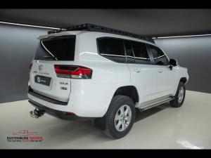 Toyota Land Cruiser 300 3.3D GX-R - Image 2