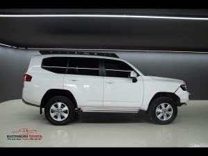 Toyota Land Cruiser 300 3.3D GX-R - Image 3