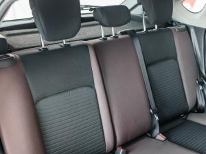 Toyota Starlet Cross 1.5 XS auto - Image 12