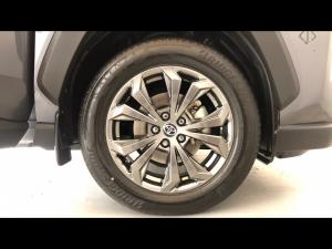 Toyota RAV4 2.5 Hybrid GX-R E-Four - Image 17