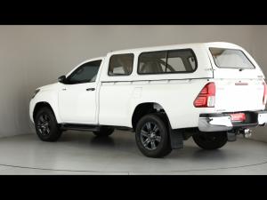 Toyota Hilux 2.4GD-6 single cab Raider manual - Image 21