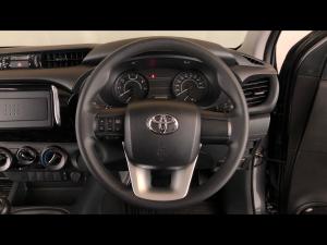 Toyota Hilux 2.4GD-6 double cab SR - Image 8