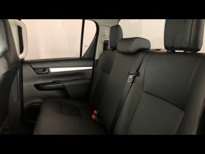 Toyota Hilux 2.4GD-6 double cab SR - Image 11