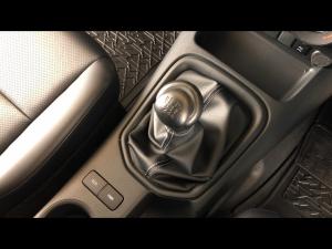 Toyota Hilux 2.4GD-6 double cab SR - Image 15