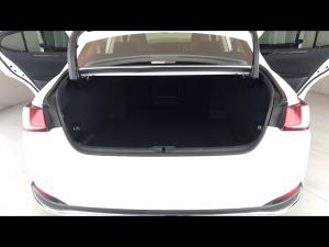 Lexus ES 300h EX - Image 13