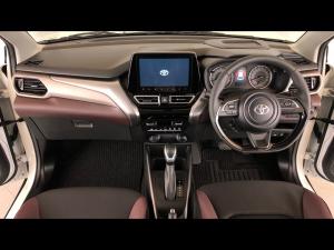 Toyota Starlet Cross 1.5 XR auto - Image 6