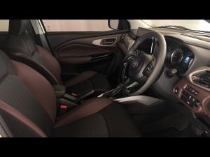 Toyota Starlet Cross 1.5 XR auto - Image 10