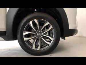 Toyota Starlet Cross 1.5 XR auto - Image 17