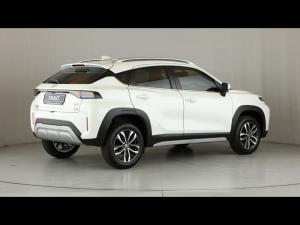 Toyota Starlet Cross 1.5 XR auto - Image 2