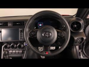 Toyota GR86 2.4 auto - Image 8