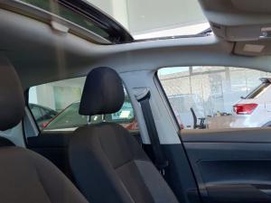 Volkswagen Polo 1.0 TSI Life - Image 10