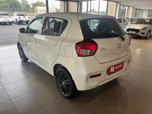 Toyota Vitz 1.0 XR - Image 13