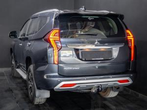 Mitsubishi Pajero Sport 2.4DI-D 4x4 Exceed - Image 11