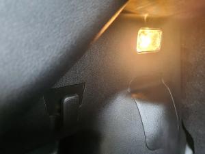 Suzuki Swift 1.2 GL - Image 11