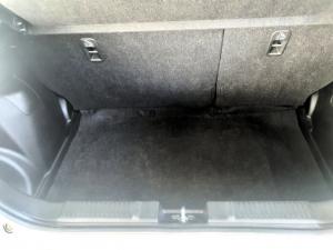 Suzuki Swift 1.2 GL - Image 6