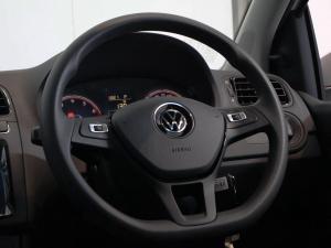 Volkswagen Polo Vivo hatch 1.6 Life - Image 18