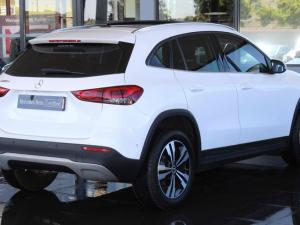 Mercedes-Benz GLA GLA200d - Image 3
