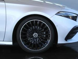 Mercedes-Benz A-Class A200 sedan AMG Line - Image 23