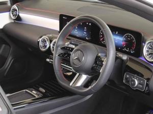 Mercedes-Benz CLA CLA200 Progressive - Image 10