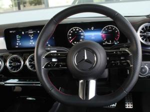 Mercedes-Benz CLA CLA200 Progressive - Image 13
