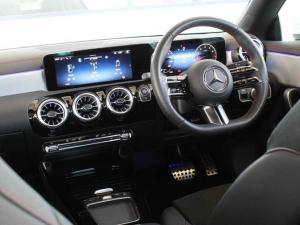 Mercedes-Benz CLA CLA200 Progressive - Image 16