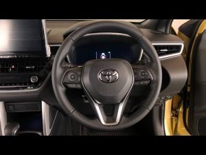 Toyota Corolla Cross 1.8 HEV XR - Image 8