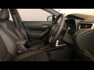 Toyota Corolla Cross 1.8 HEV XR - Image 10