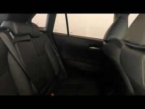 Toyota Corolla Cross 1.8 HEV XR - Image 12