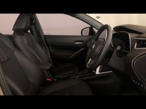 Toyota Corolla Cross 1.8 XR - Image 10